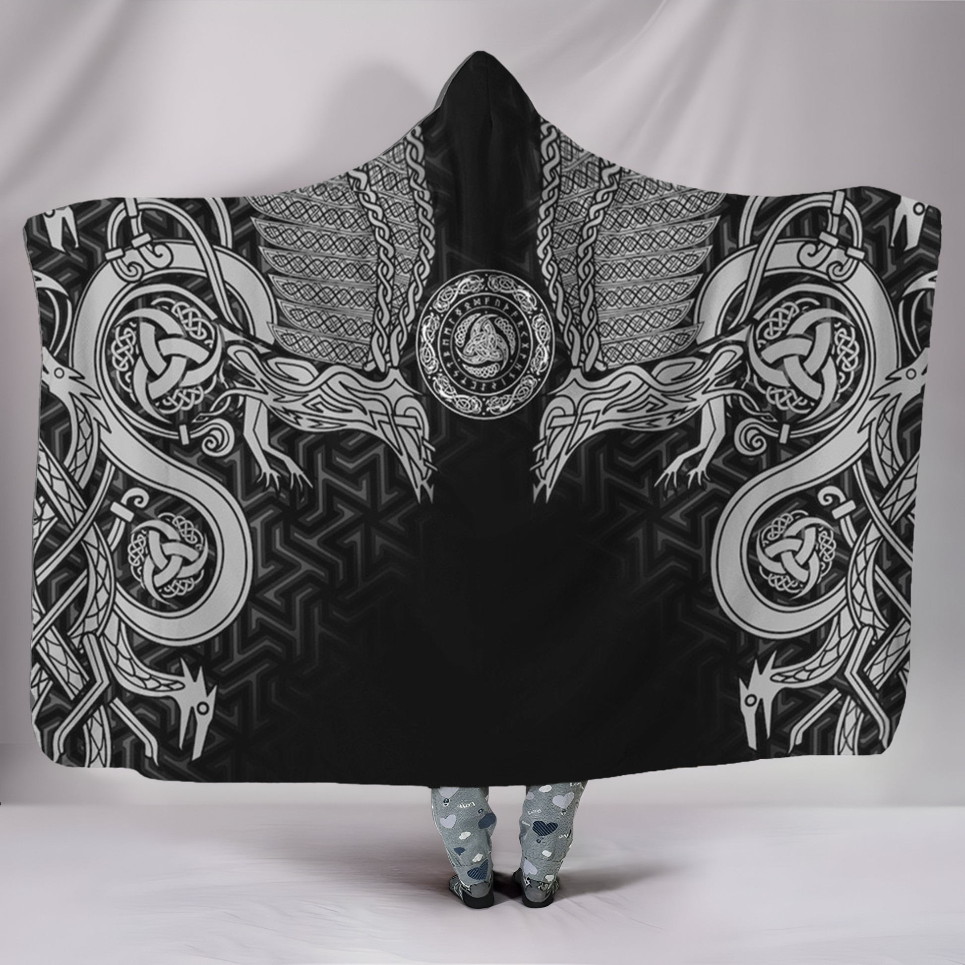 VILKING Hooded Blanket with Nordic Viking Design, Warm Soft Fleece, Cozy Wearable Throw, Perfect Gift for Winter, Outdoor, and Home Comfort. BLK31