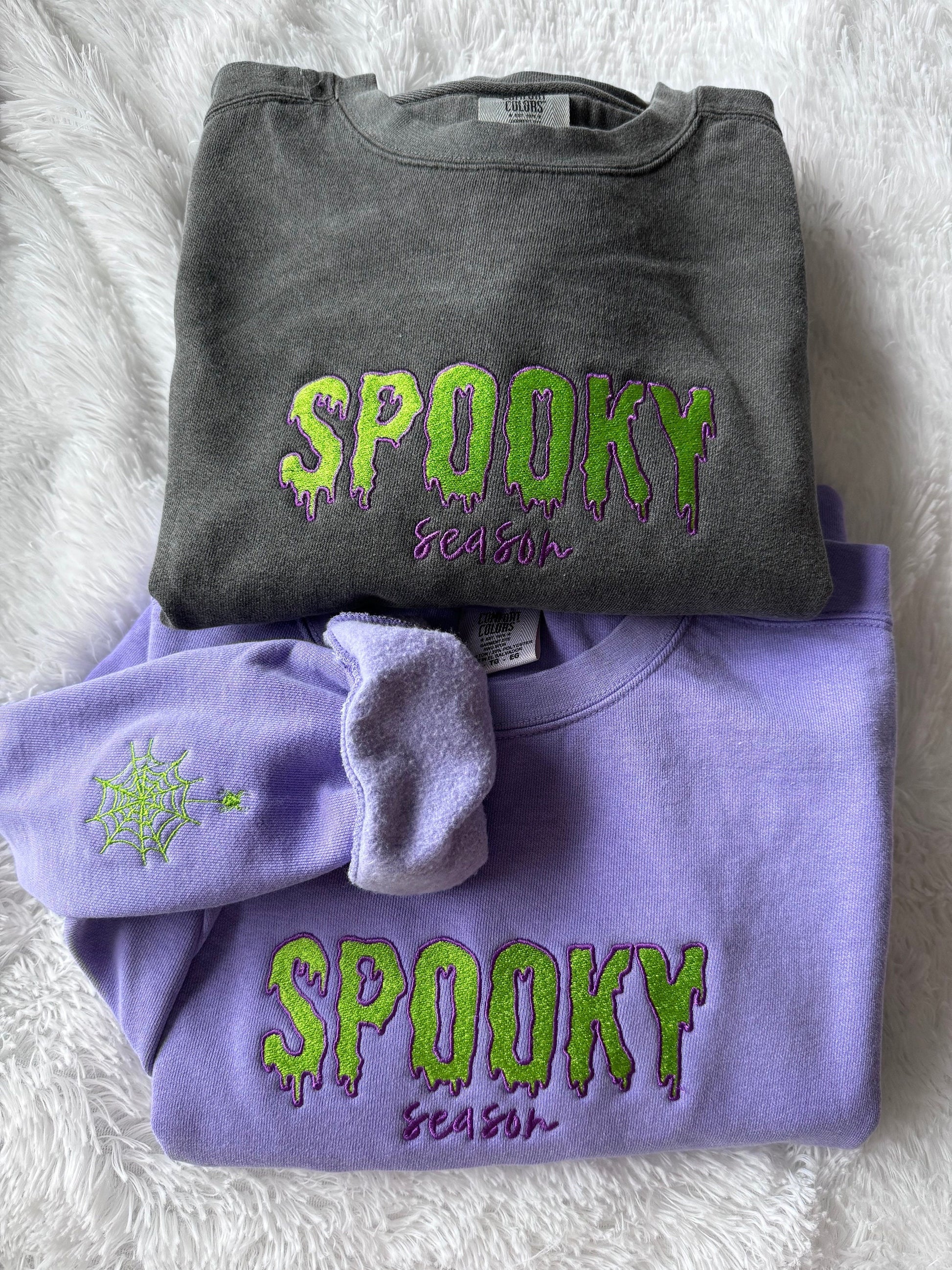 Embroidered Spooky Season Sweatshirt, Embroidered Sweatshirt Halloween, Sweatshirt Spooky Season Crewneck, Halloween Crewneck, Halloween Sweater EBAC23