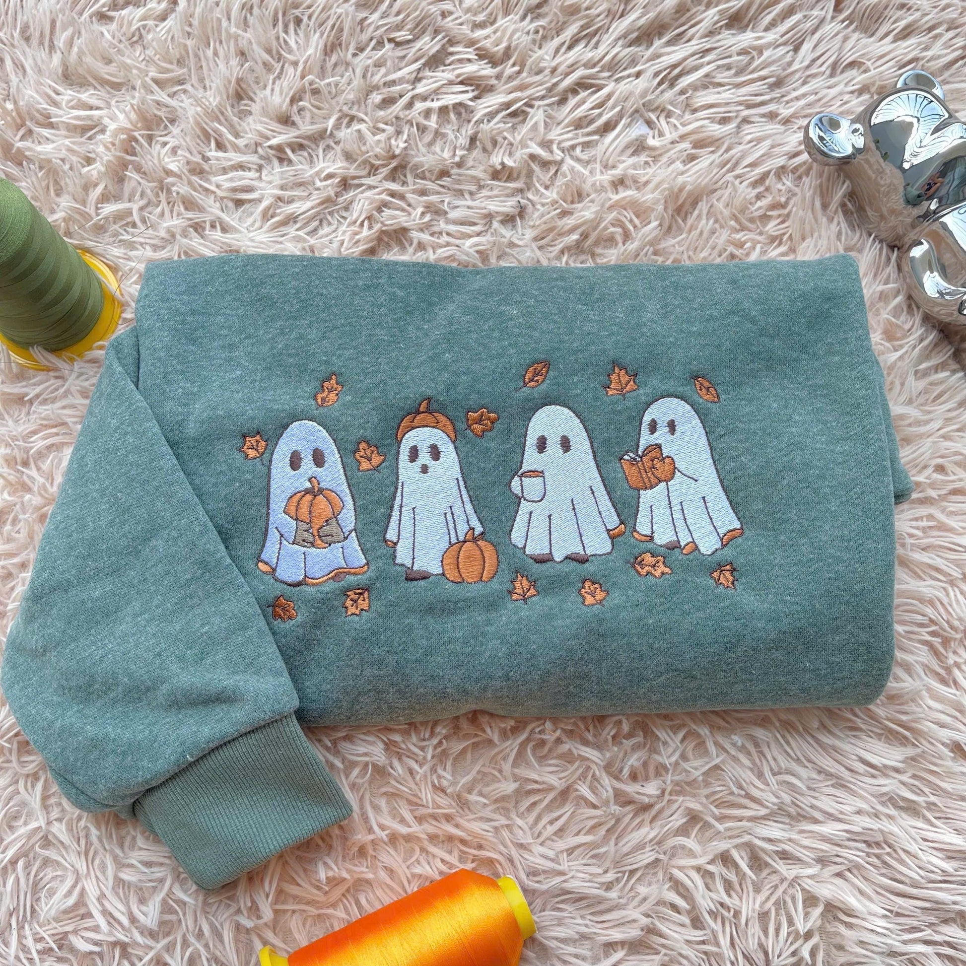 Embroidered Spooky Fall Sweatshirt, Vintage Halloween Pumpkin Spooky Season Sweater, Ghost And Pumpkin T-shirt, Halloween Gifts EBAC11