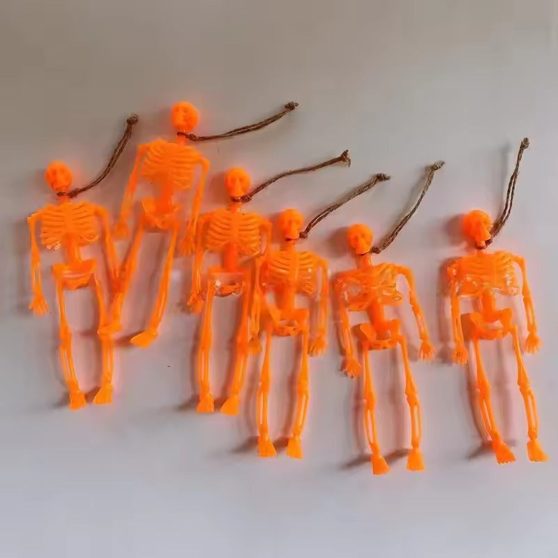 6pcs Halloween Hanging Skeletons, Halloween Decorations Mini Plastic Skull Decorations with Rope, Haunted House Props, Outdoor & Indoor Halloween Decorations