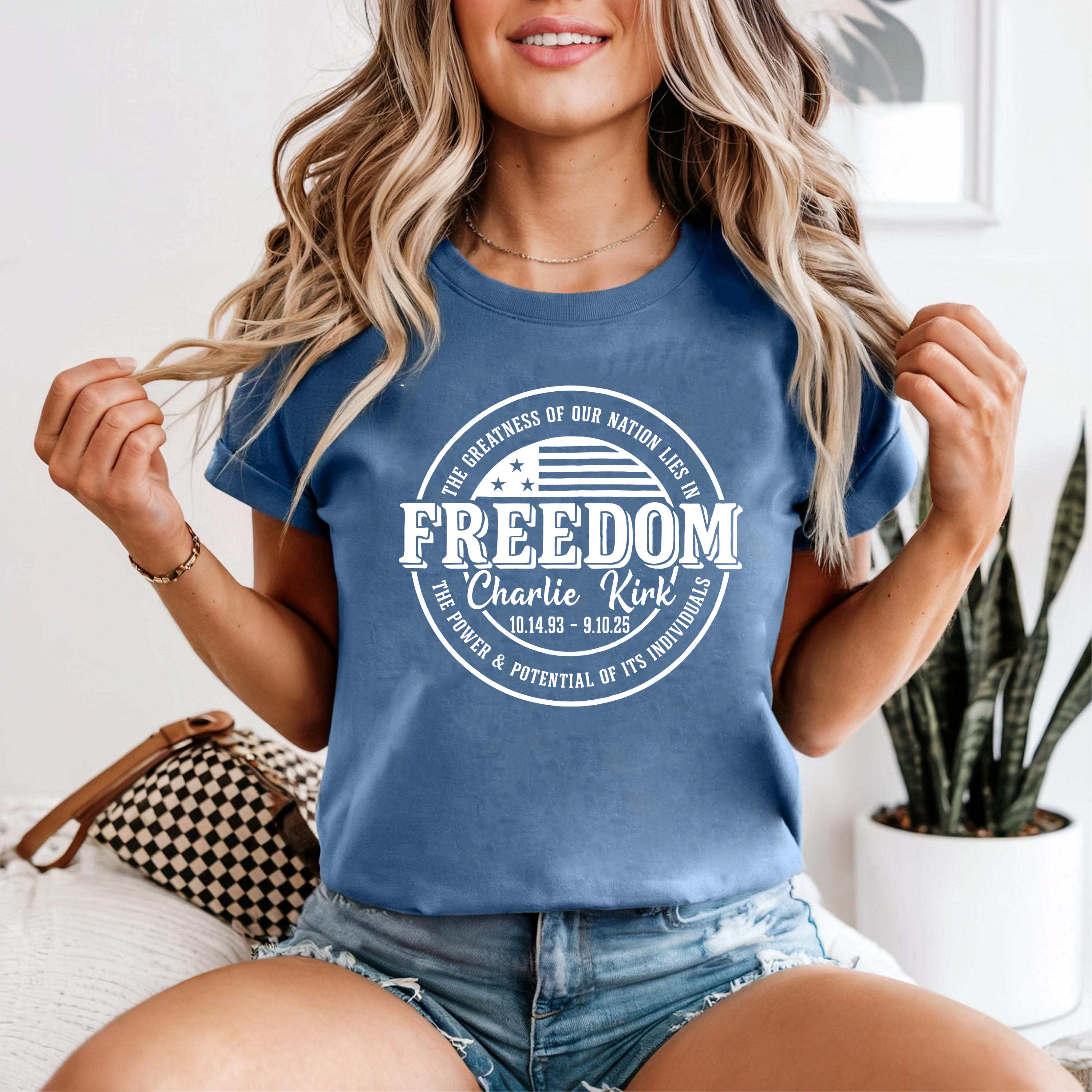 Faith Over Fear Shirt, Christian American Flag Tee, Patriotic Faith Graphic T-Shirt, Religious Inspirational USA Shirt for Believers