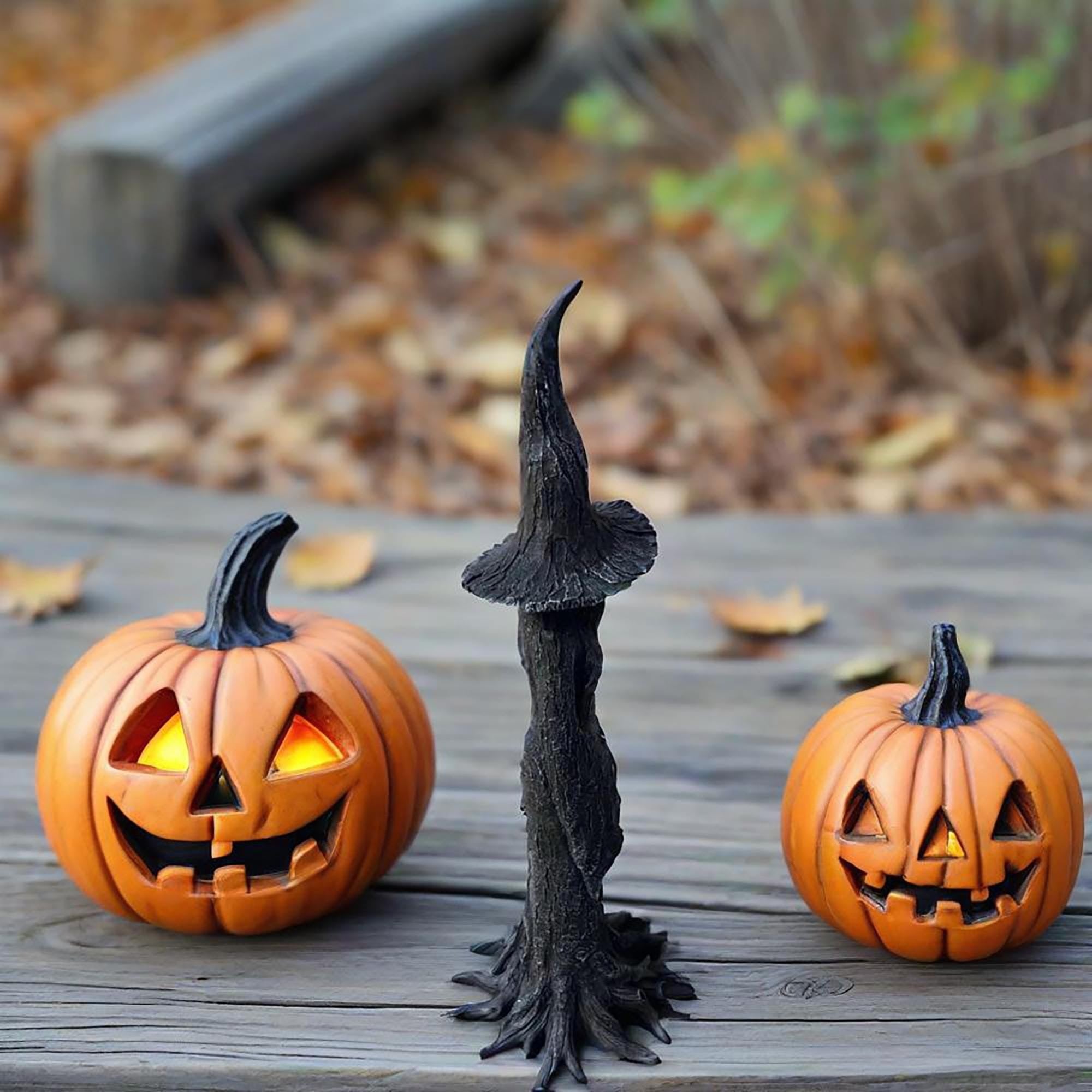 Halloween Tree Root Witch Statue, Spooky Black Witch Figurine, Resin Halloween Decoration, Creepy Witch Ornament for Home Office or Party Decor