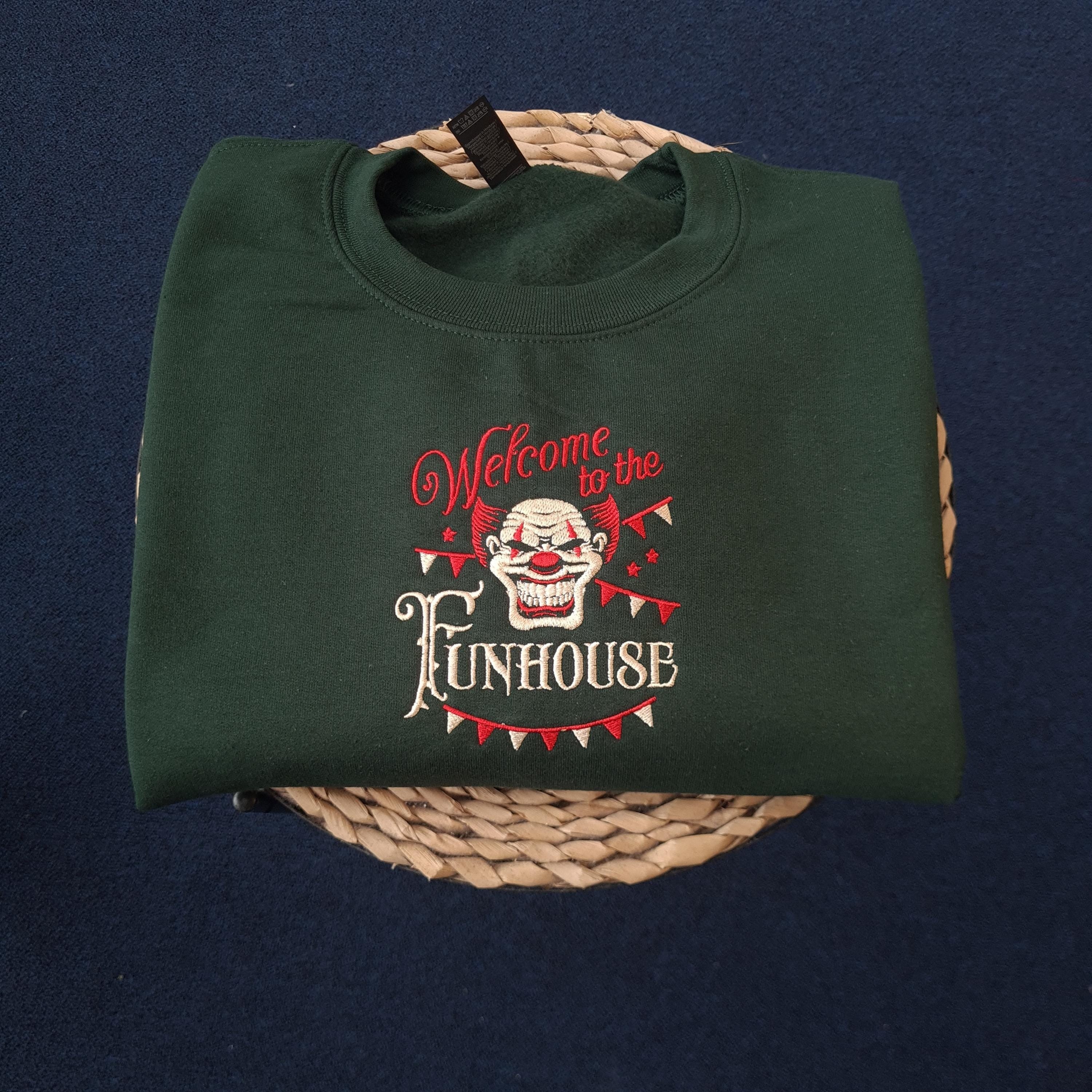 Embroidered Halloween Clown Sweatshirt, Scary Clown Sweatshirt, Halloween Scary Jumper, Vintage Halloween Embroidered Crewneck, Halloween Gift EBAC27