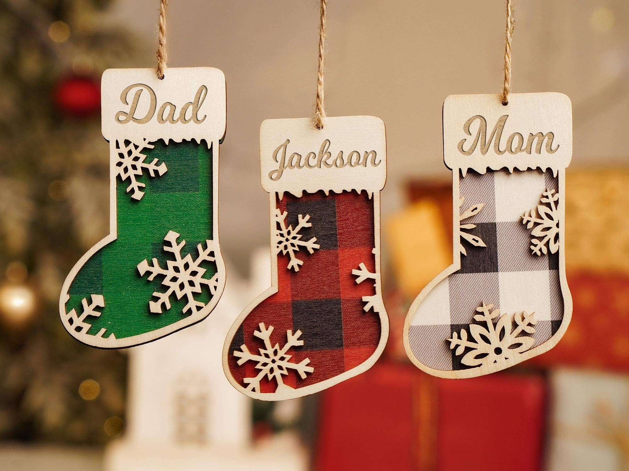 Personalized Family Christmas Tree Ornament, Family Name Ornament, Custom Wooden Family Christmas Ornament, Christmas Decor, Holiday Ornament