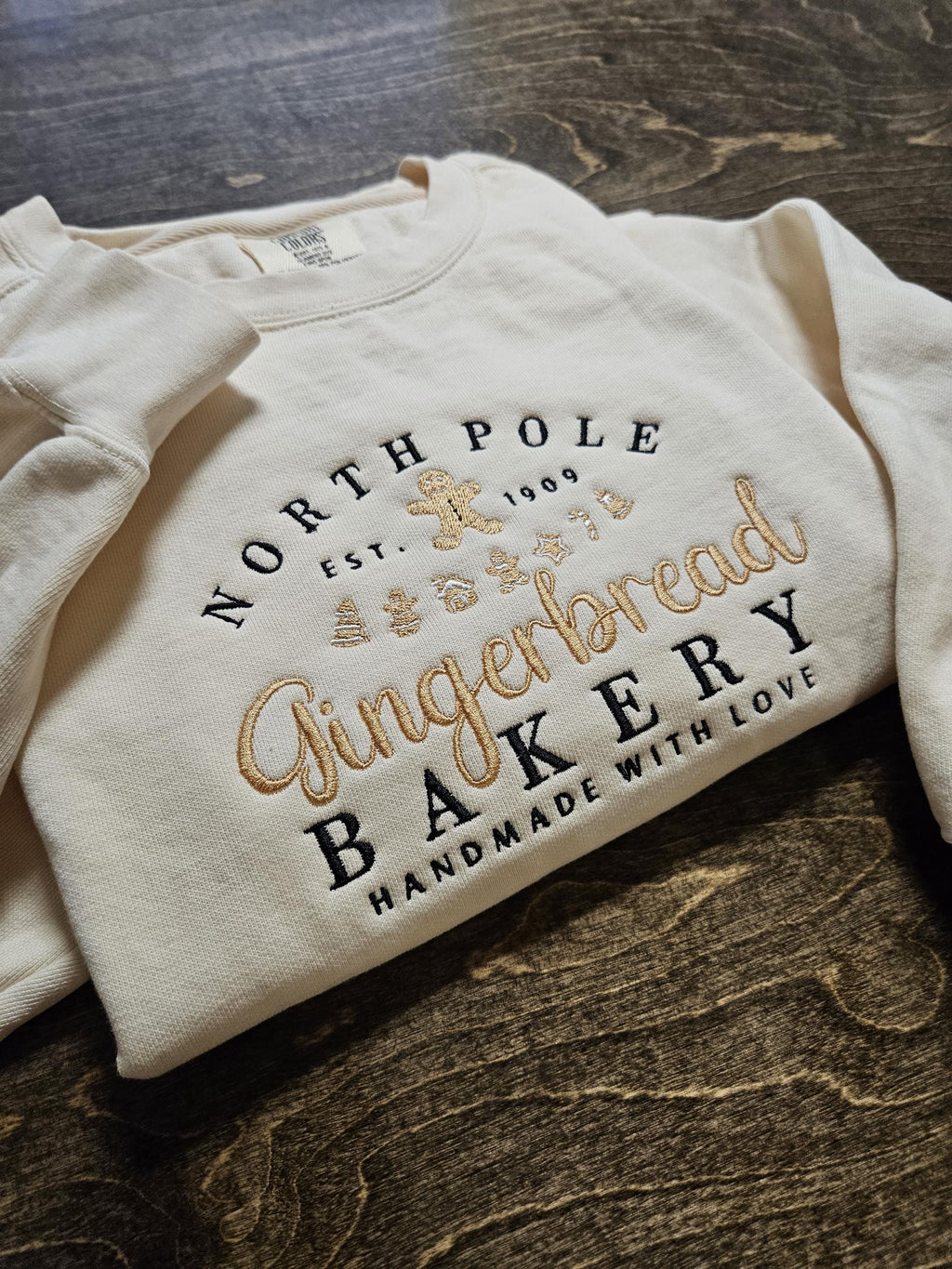 North Pole Gingerbread Bakery Embroidered Sweatshirt, Vintage Christmas Crewneck, Gingerbread Shirt, Cozy Holiday Sweater Gift EBAC53