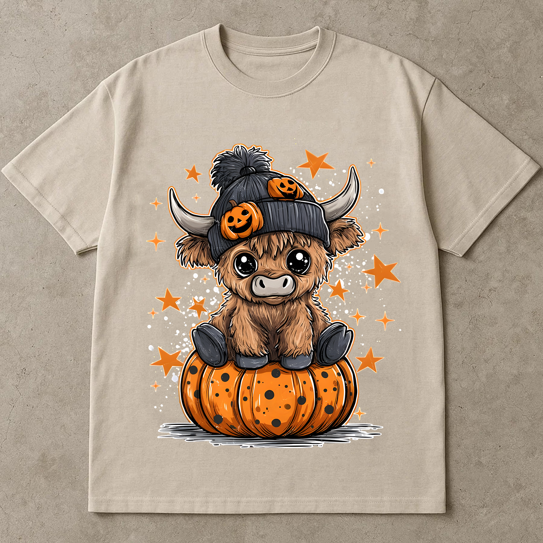 Cute Highland Cow Halloween T-Shirt, Pumpkin Hat Fall Tee, Kawaii Cow Shirt, Funny Autumn Animal Graphic Tee, Spooky Season Shirt