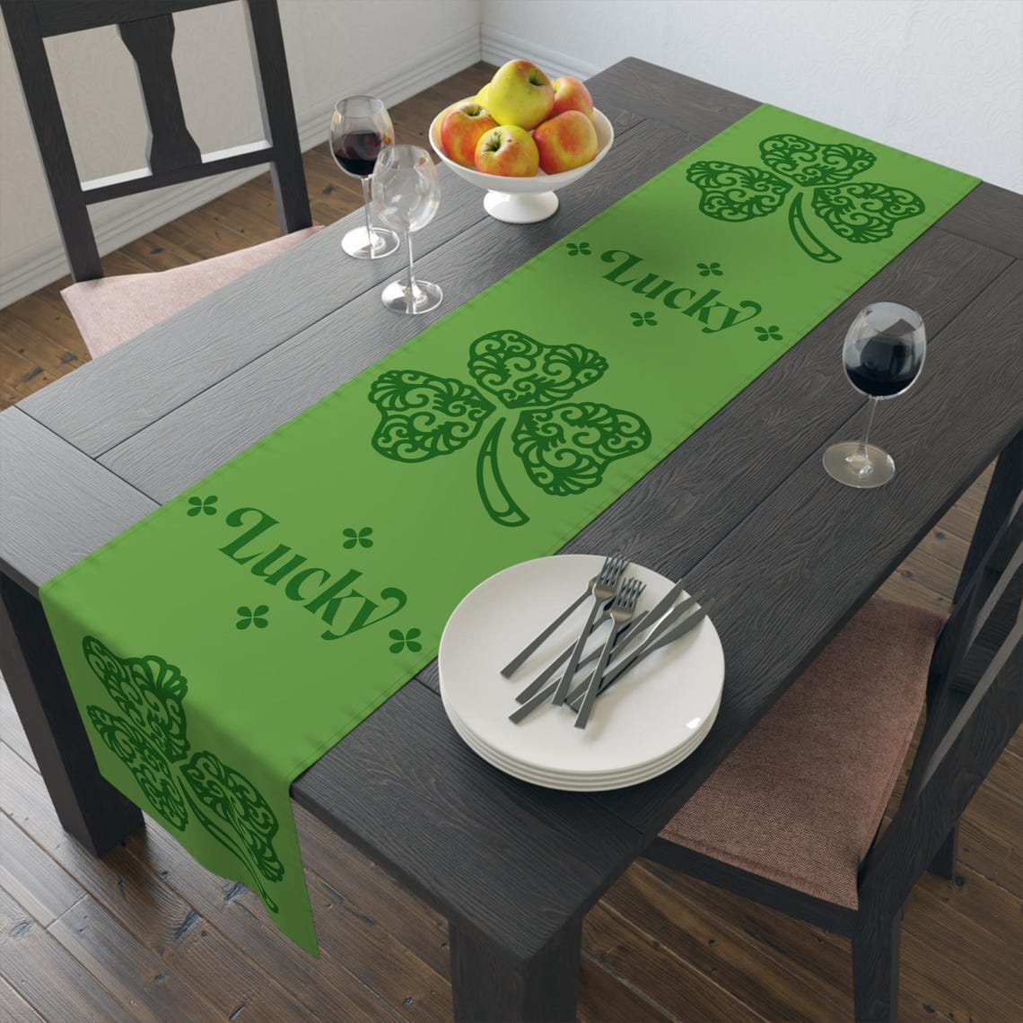 St. Patrick’s Day Shamrock Table Runner for Dining Table – Green Clover Decor