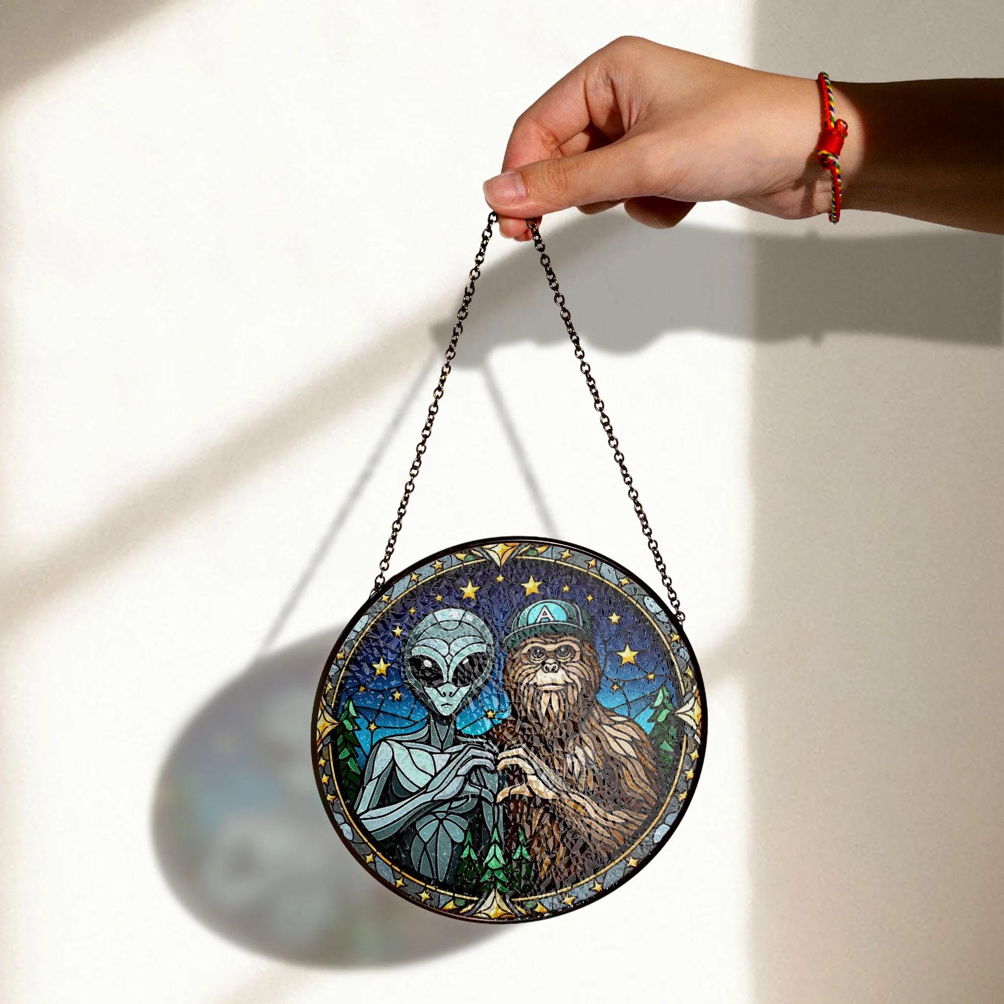 Alien and Bigfoot Stained Glass Suncatcher, Funny Friendship Decor, Space Forest Theme, Gift for Cryptid Lovers, Gift for Friend, Stained Glass Style Acrylic Window Ornament, Decorative Sun Catcher Hanging, Unique Home Decor