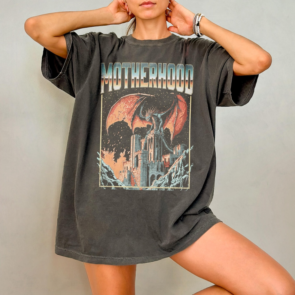 Retro Motherhood Shirt, Vintage Dragon Mom Tee, 90s Fantasy Graphic Tee, Mother’s Day Gift