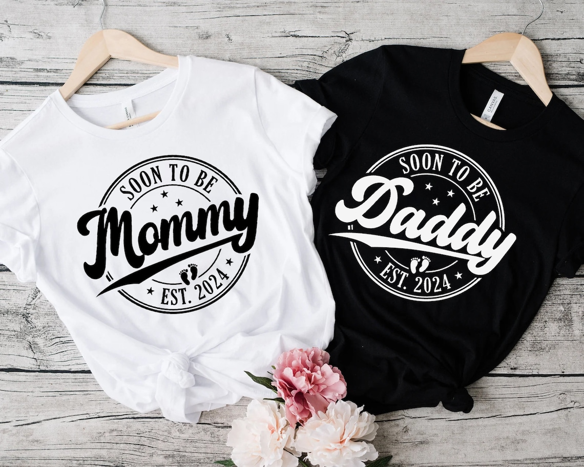 Soon to Be Mommy Shirt, Soon to Be Daddy Shirt, Pregnancy Announcement Shirt, Baby Shower Gift, New Mom and Dad Shirt
