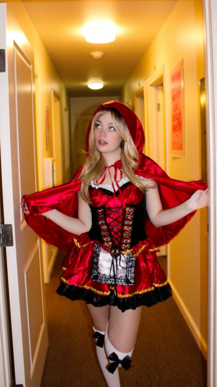 Halloween Costumes, Little Red Riding Hood Costume for Women, Adult Fairy Tale Cosplay Dress and Cloak Set, Halloween Carnival Party Outfit