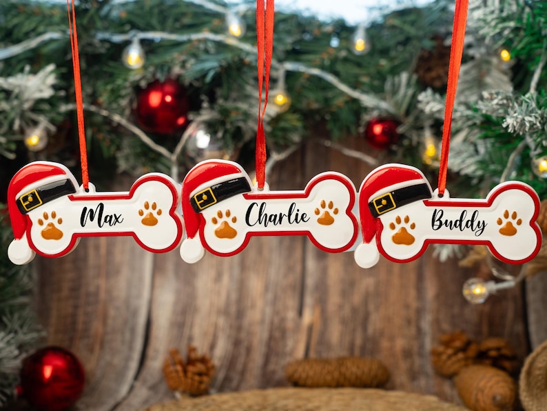 Custom Dog Paw Christmas Ornament, Personalized Pet Bone Decoration, New Puppy Gift 2025 for Dog Lovers
