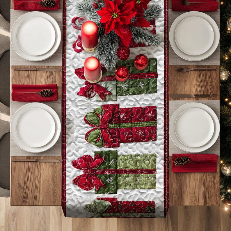 Christmas Present Quilted Table Runner, Red Christmas Table Runner, Gift Box Decor, Dining Linens, Christmas Holiday Decor, Xmas Home Gift