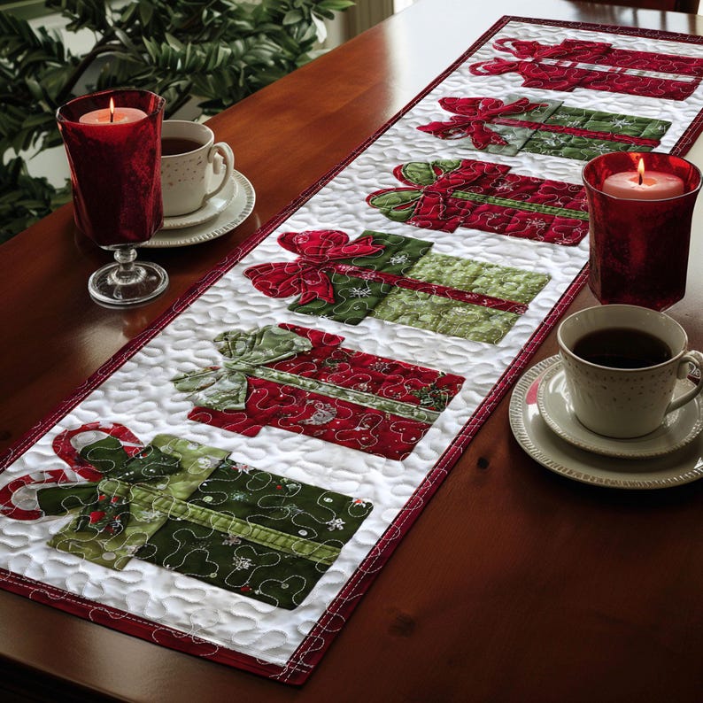 Christmas Present Quilted Table Runner, Red Christmas Table Runner, Gift Box Decor, Dining Linens, Christmas Holiday Decor, Xmas Home Gift
