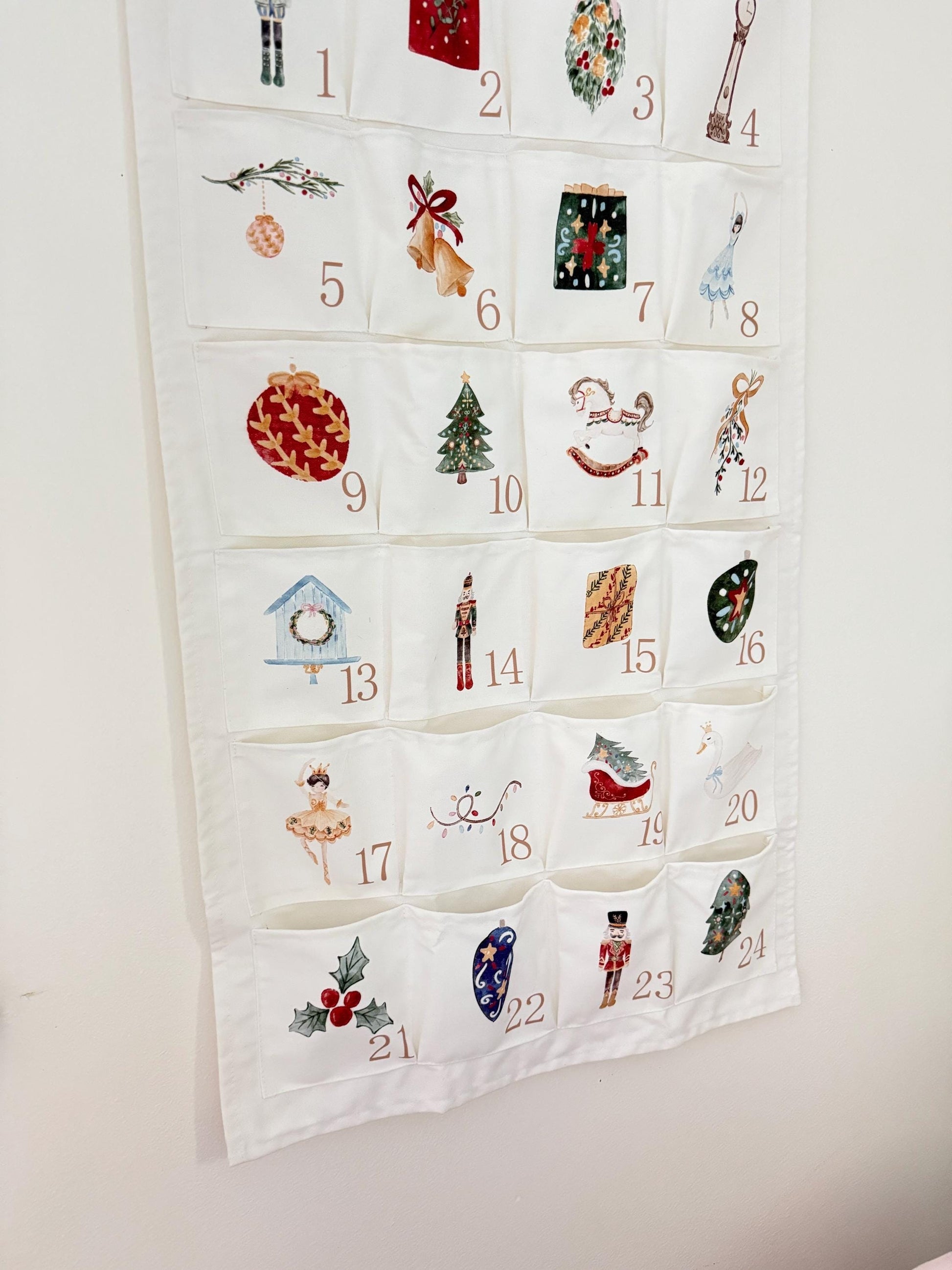 Personalized Fabric Advent Calendar, 24 Pocket Christmas Countdown, Reusable Holiday Wall Decor, Vintage Christmas Gift