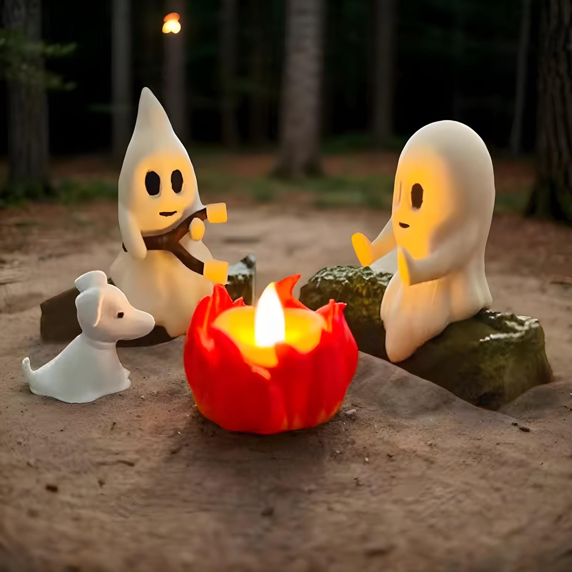 Ghost Campfire Gathering, Homedecor,  Spooky Halloween Decor, Cute Ghost Figurine Set, Campfire Display, Haunted Ghost Scene, Ghost adventures